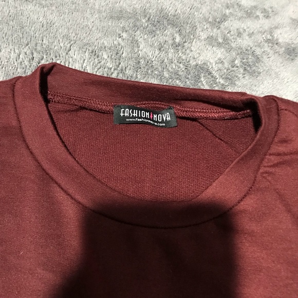 Fashion nova cropped sweater - Picture 3 of 3